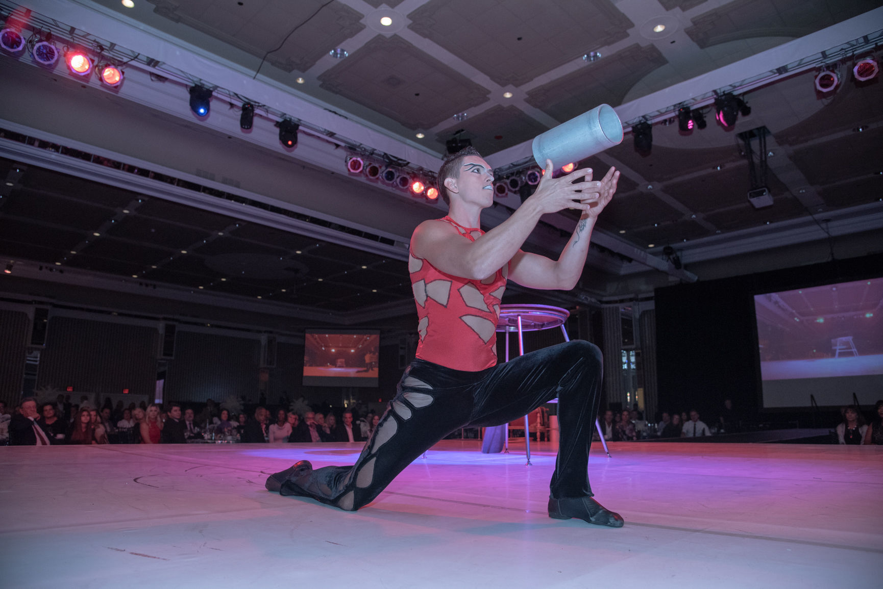 110318_acw_dancinggallery-743.jpg